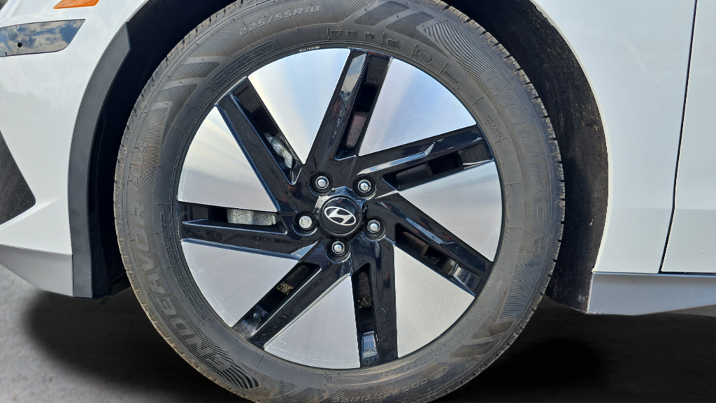 Certified 2024 Hyundai Ioniq 6 SE AWD/4WD image 28