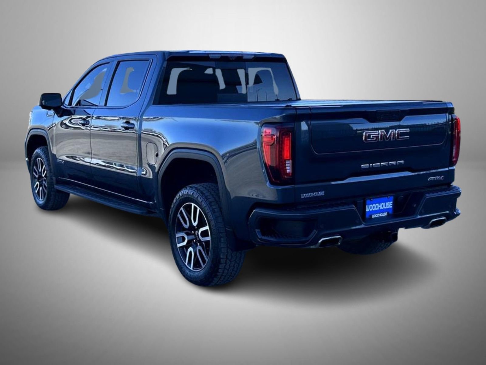 Certified 2021 GMC Sierra 1500 AT4 w/ AT4 Premium Package image 7