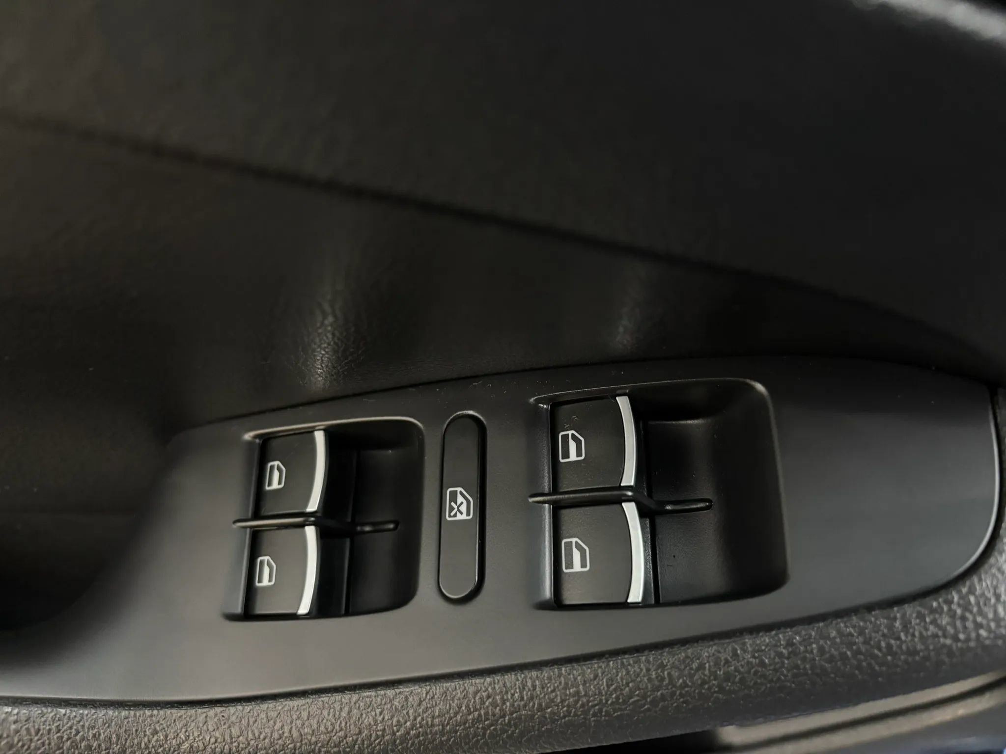 Used 2014 Volkswagen Jetta TDI FWD image 23