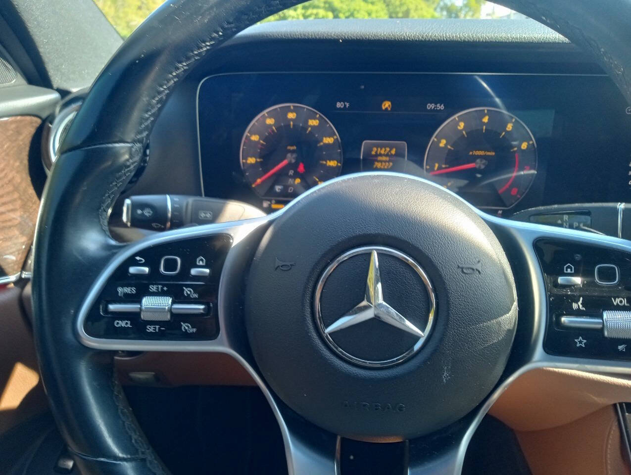 Used 2020 Mercedes-Benz E 350 Sedan image 10