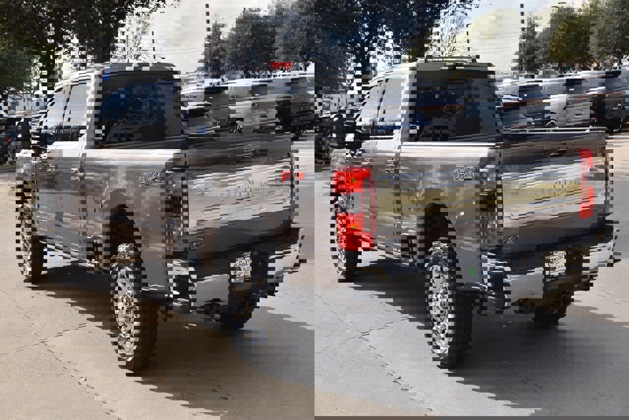 Used 2023 Ford F250 King Ranch w/ Chrome Package image 10