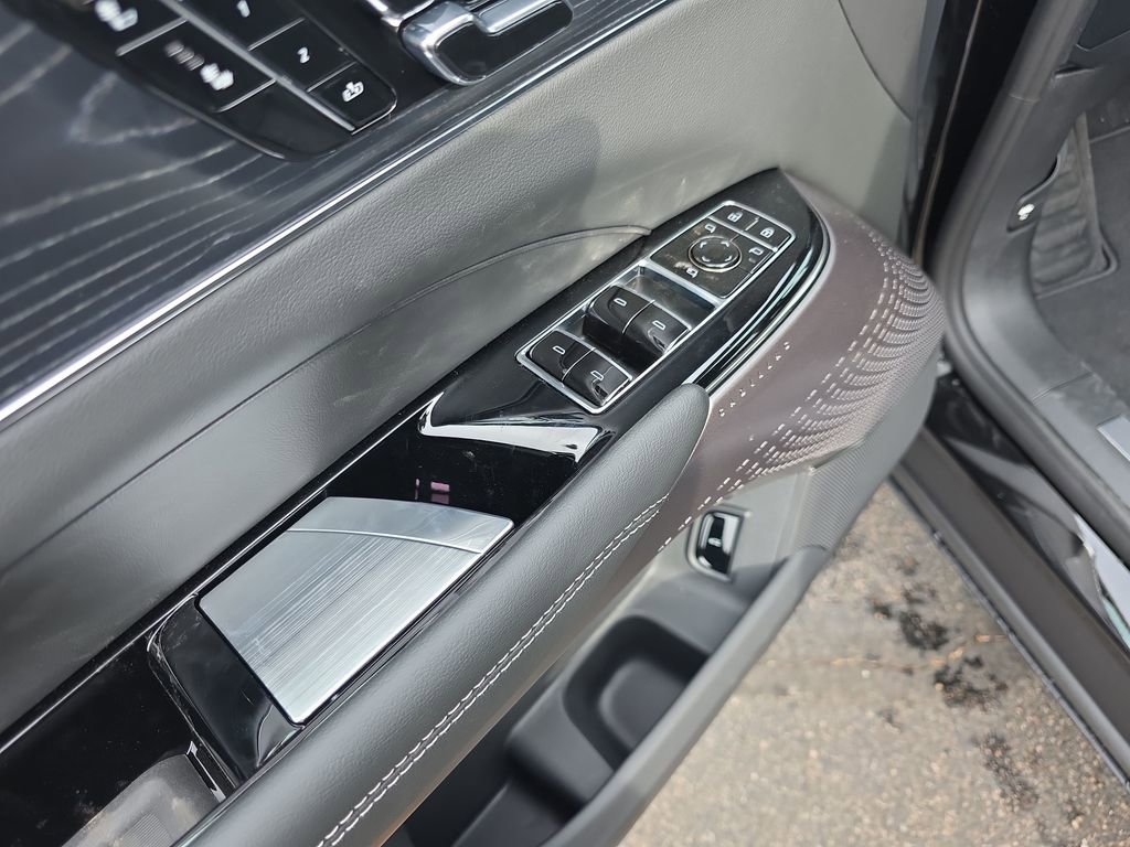 New 2026 Cadillac Lyriq Sport image 11