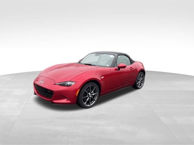 Used 2016 MAZDA MX-5 Miata Grand Touring