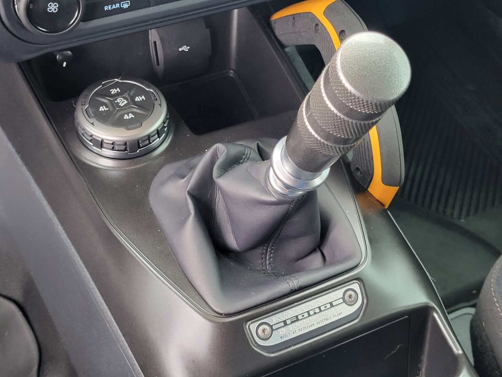 Used 2022 Ford Bronco Badlands image 24