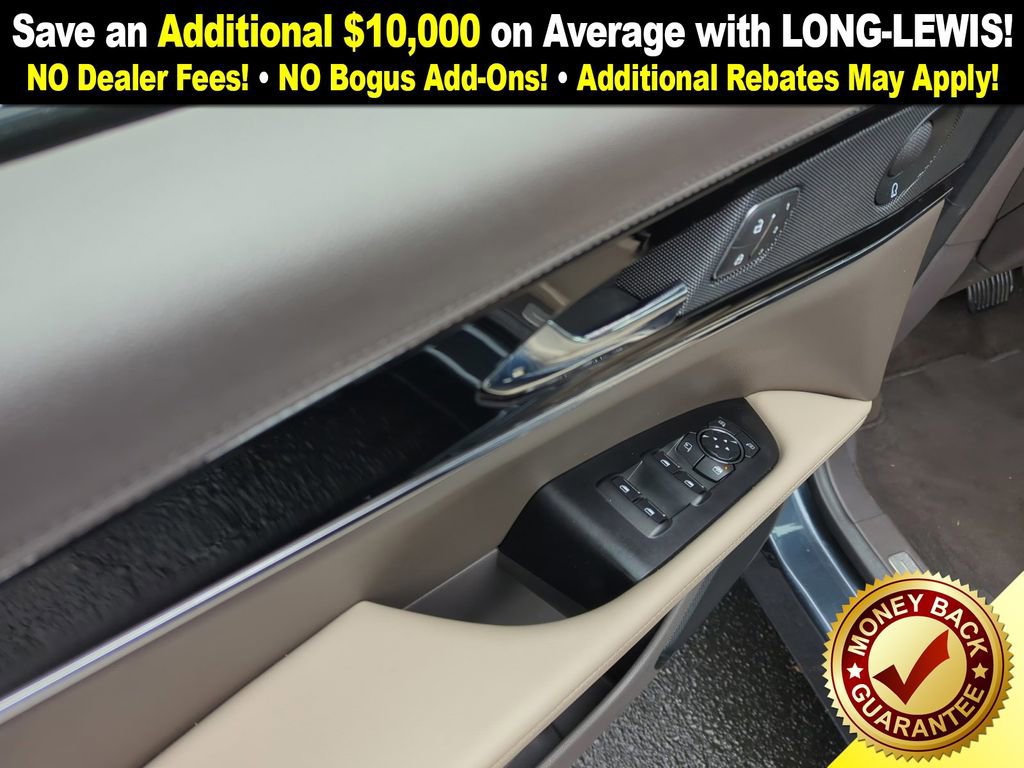 Certified 2022 Lincoln Nautilus Reserve w/ Equipment Group 201A image 16