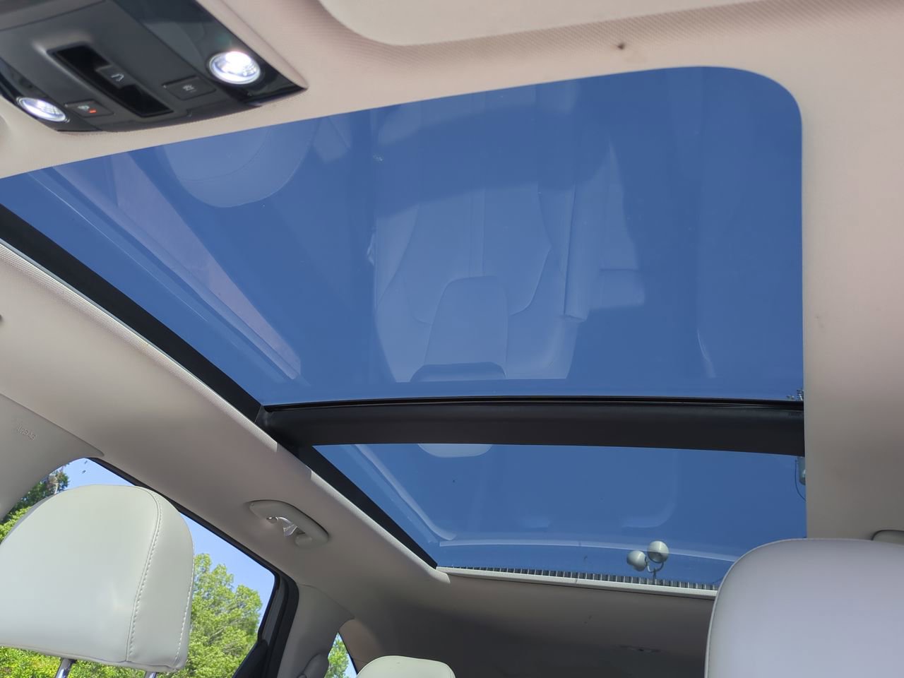 Used 2022 Kia Sorento EX w/ Panoramic Sunroof Package image 20