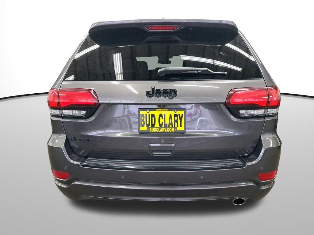 Used 2018 Jeep Grand Cherokee Altitude image 5