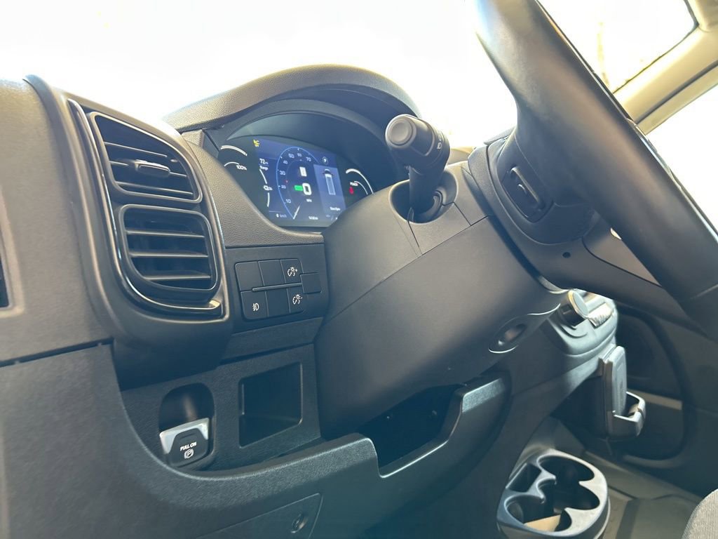 Used 2024 RAM ProMaster 3500 w/ Delivery Van Package image 35