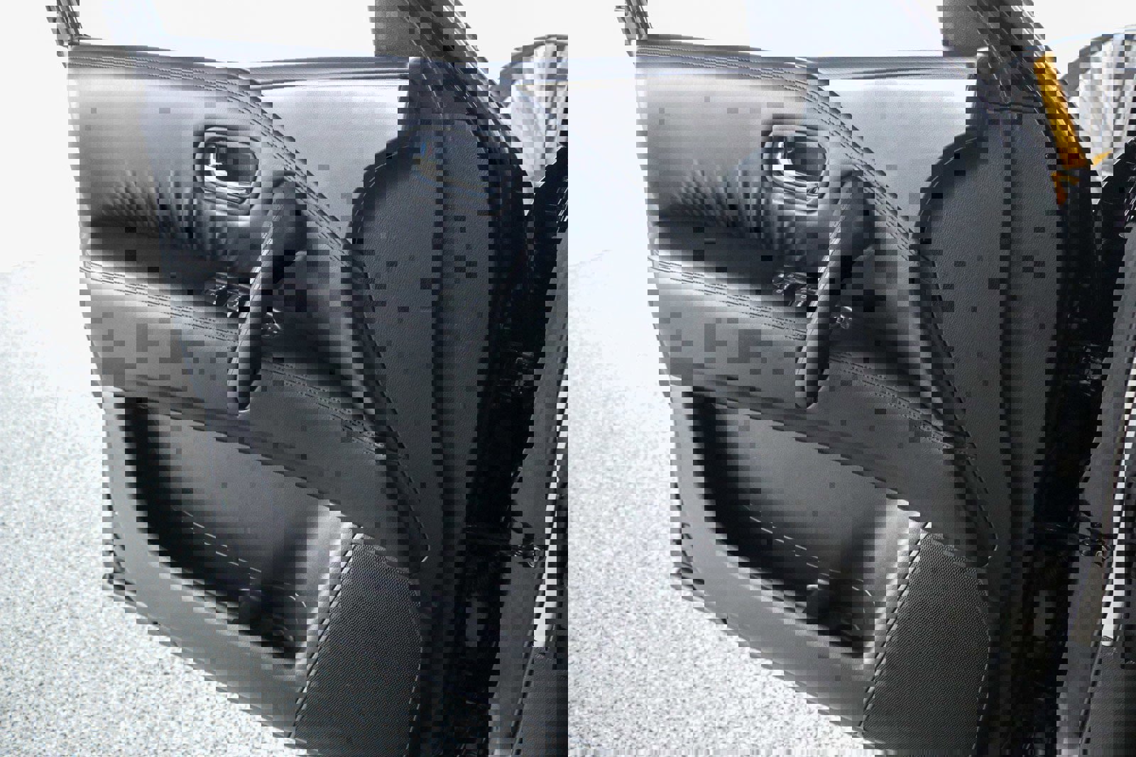 Used 2023 Nissan Armada SV w/ Cargo Package image 23