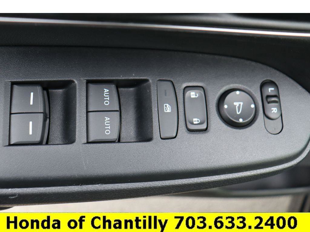 Certified 2020 Honda CR-V Touring image 24