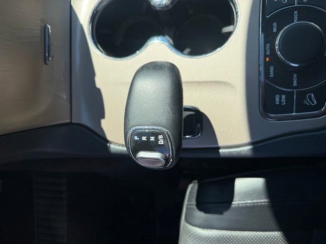 Used 2015 Jeep Grand Cherokee Summit image 12