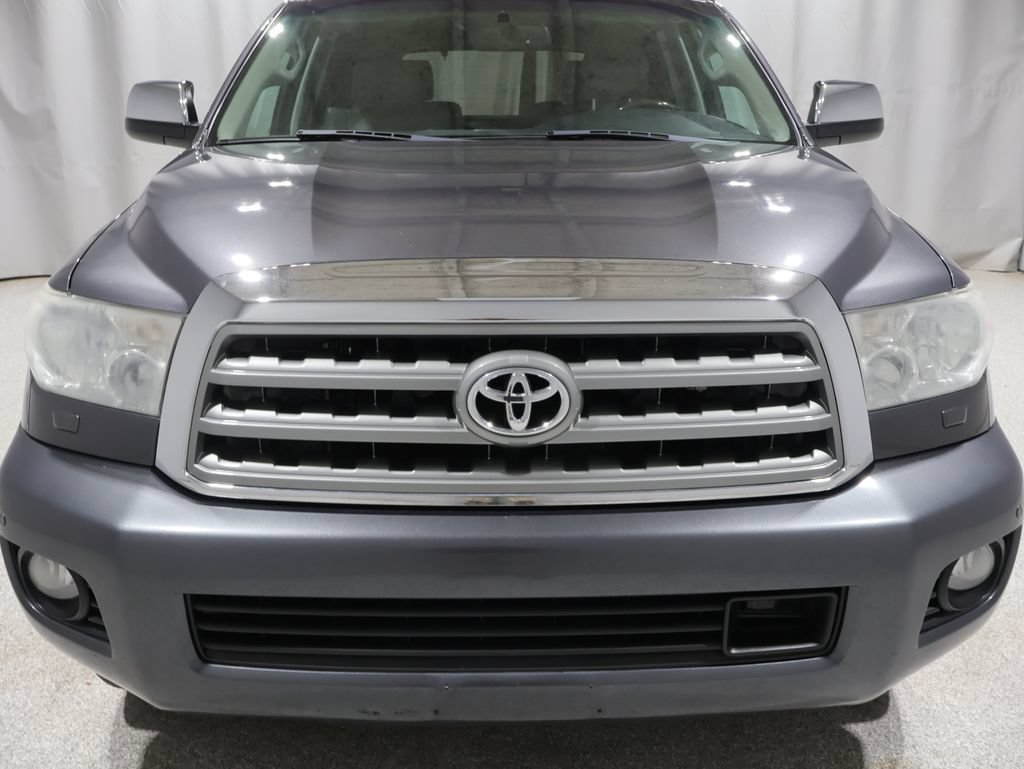 Used 2013 Toyota Sequoia Platinum AWD/4WD image 8