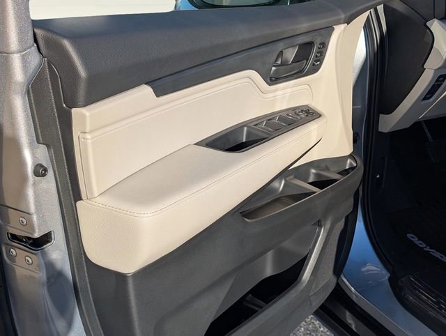 Used 2026 Honda Odyssey EX-L image 11