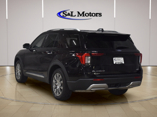 Used 2026 Ford Explorer Platinum AWD/4WD image 6