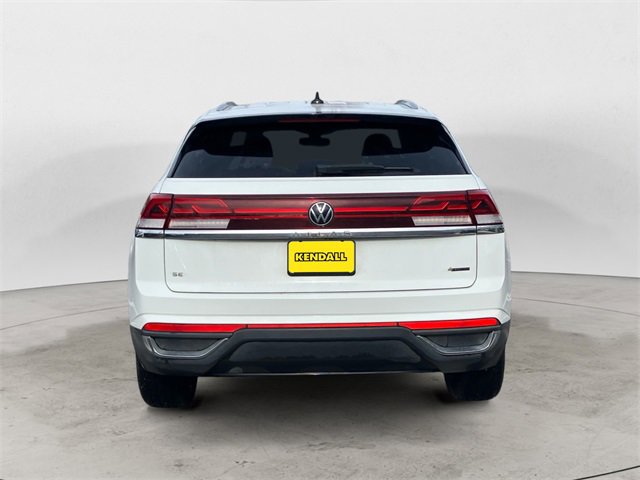 Used 2024 Volkswagen Atlas Cross Sport SE image 5