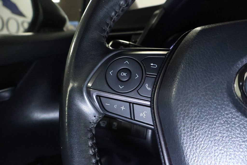 Used 2023 Toyota Camry SE image 18
