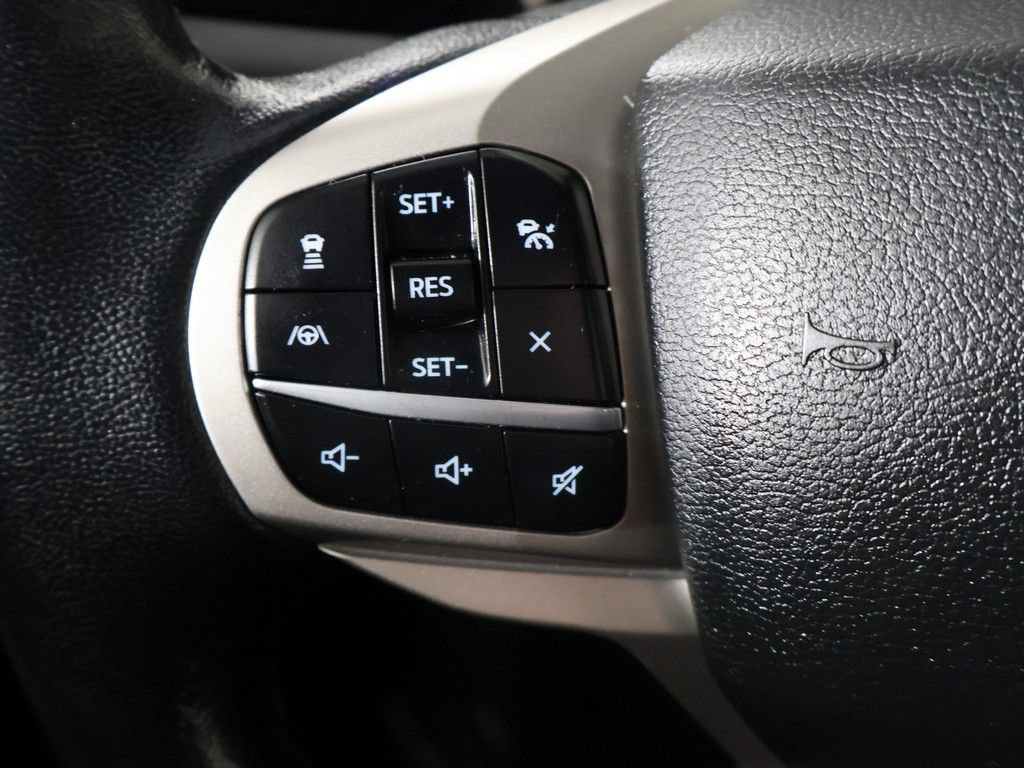 Used 2022 Ford Explorer Limited w/ Equipment Group 301A RWD image 47