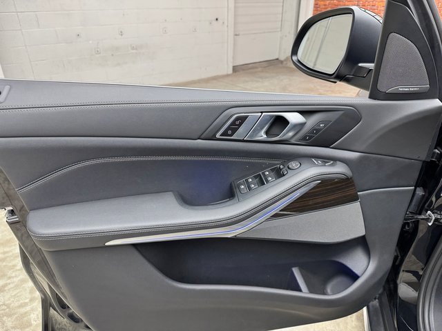 Certified 2024 BMW X5 xDrive40i w/ Premium Package image 10