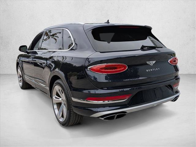 Used 2023 Bentley Bentayga Extended Wheelbase image 7