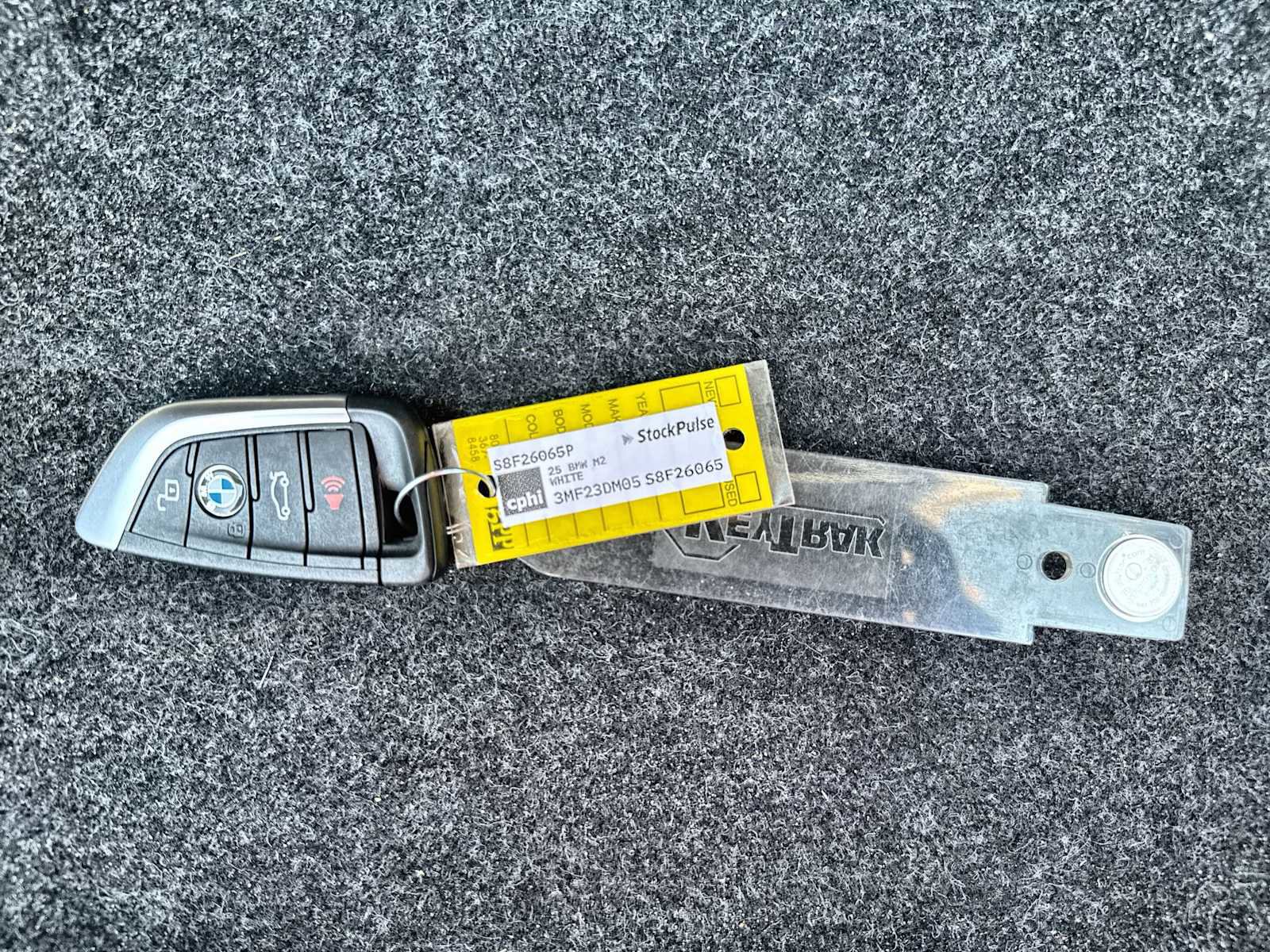 Used 2025 BMW M2 w/ Lighting Package image 25