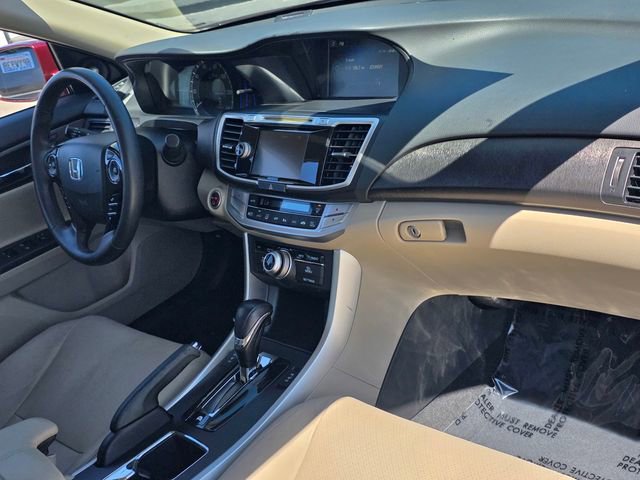 Used 2014 Honda Accord Touring image 16