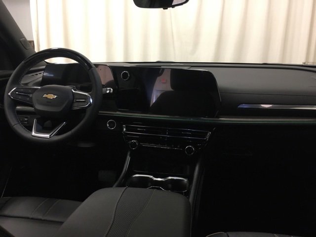 New 2026 Chevrolet Traverse High Country w/ LPO, Floor Liner Package image 23