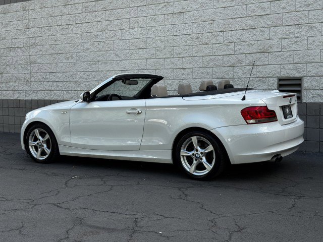 Used 2013 BMW 128i Convertible image 23