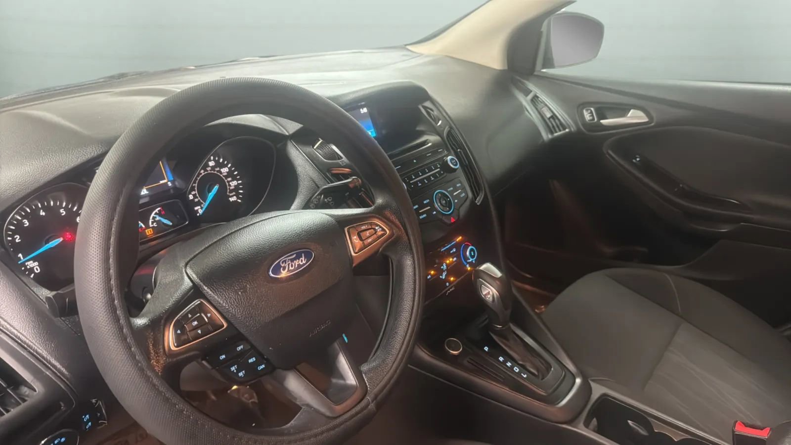 Used 2016 Ford Focus SE FWD image 10