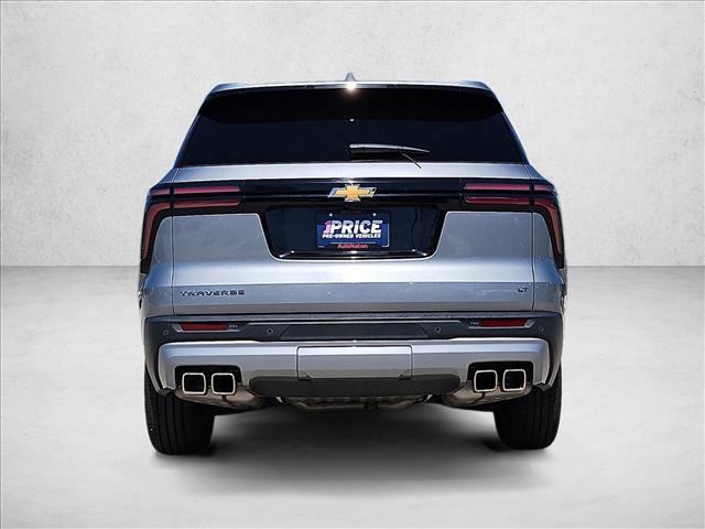 Used 2024 Chevrolet Traverse LT FWD image 7