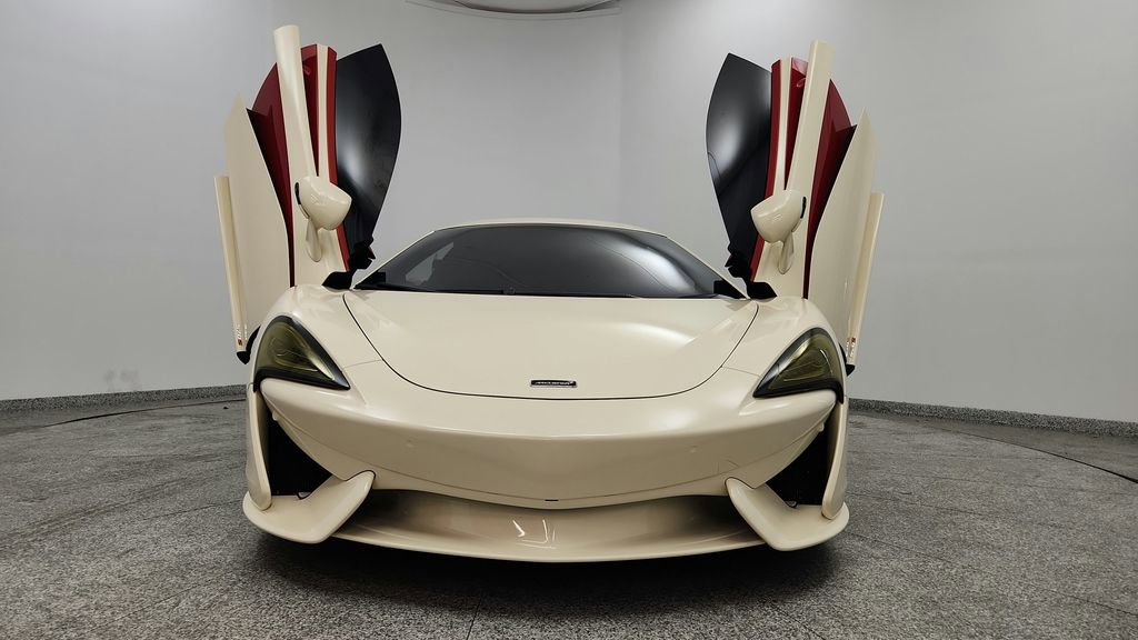 Used 2019 McLaren 570S Spider RWD image 49