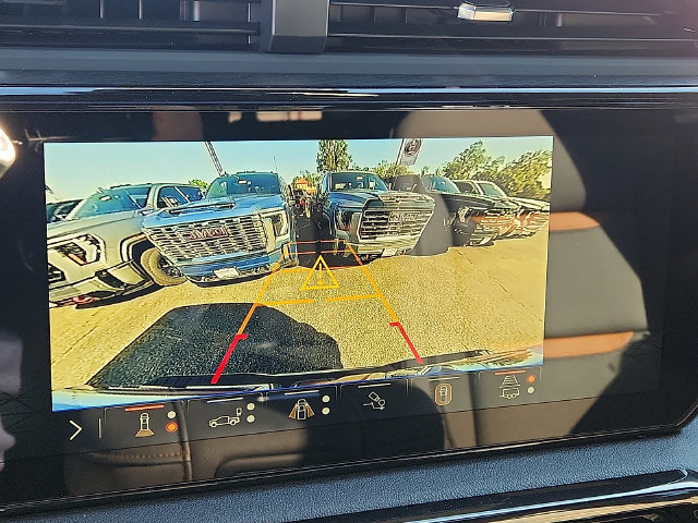 New 2026 GMC Sierra 3500 AT4 w/ AT4 Premium Plus Package AWD/4WD image 13