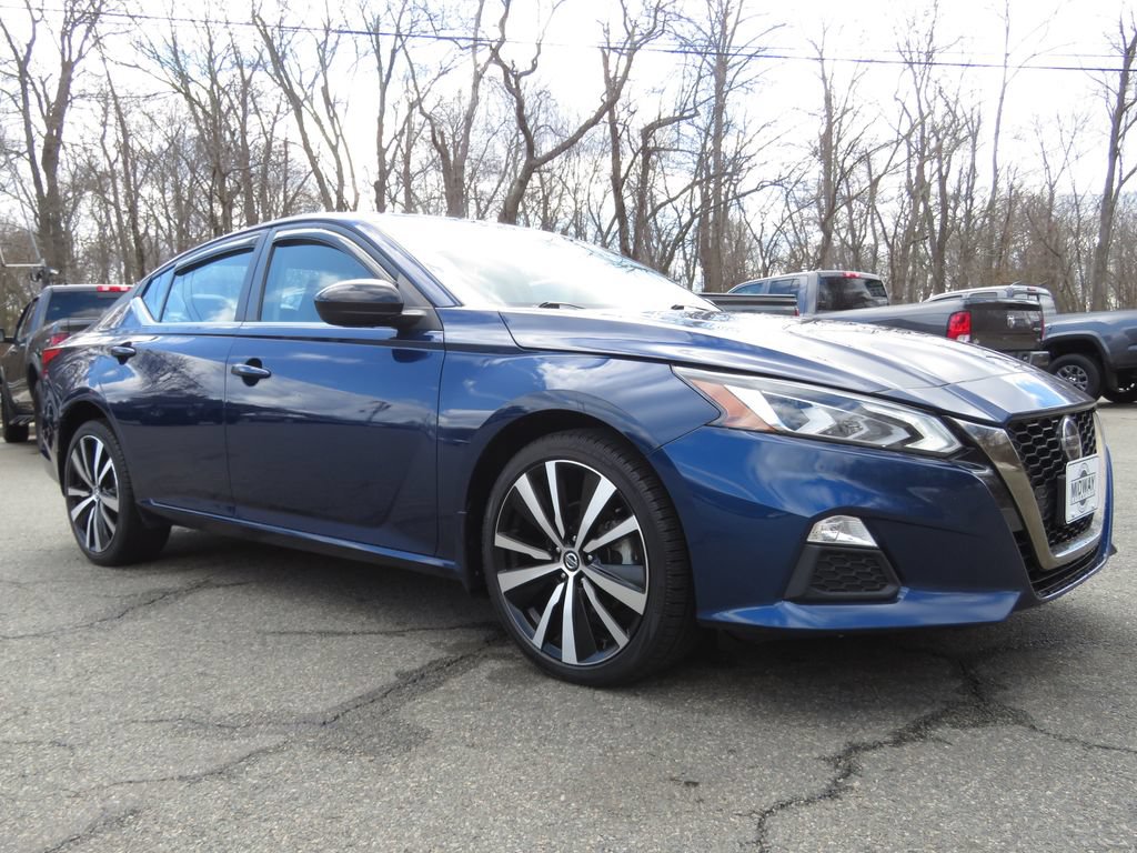 Used 2021 Nissan Altima 2.5 SR AWD/4WD image 3