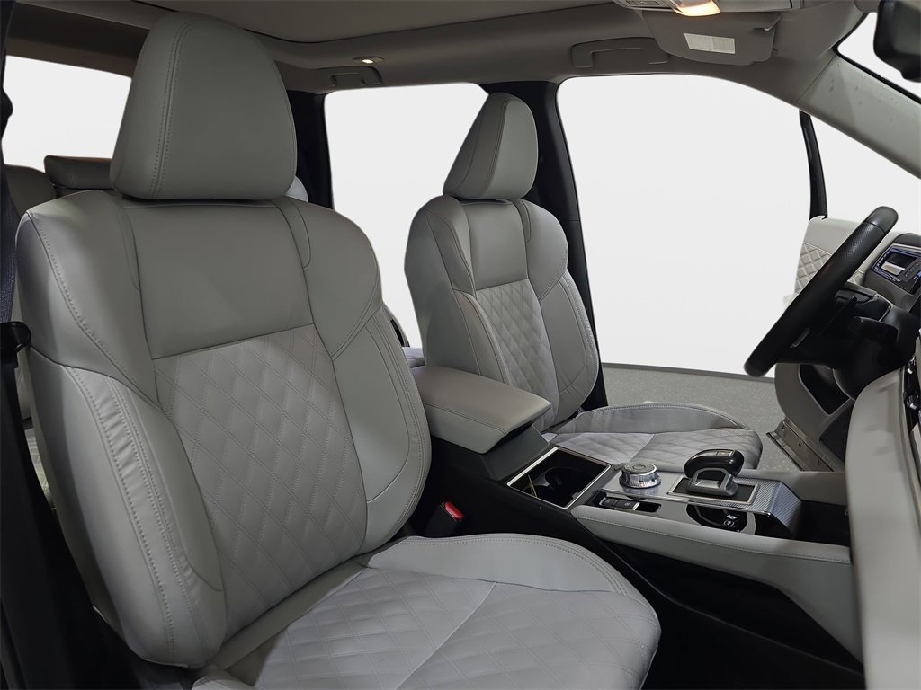 Used 2024 Mitsubishi Outlander SEL image 12