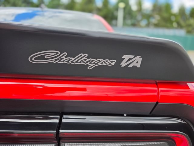 Used 2022 Dodge Challenger R/T Scat Pack RWD image 25