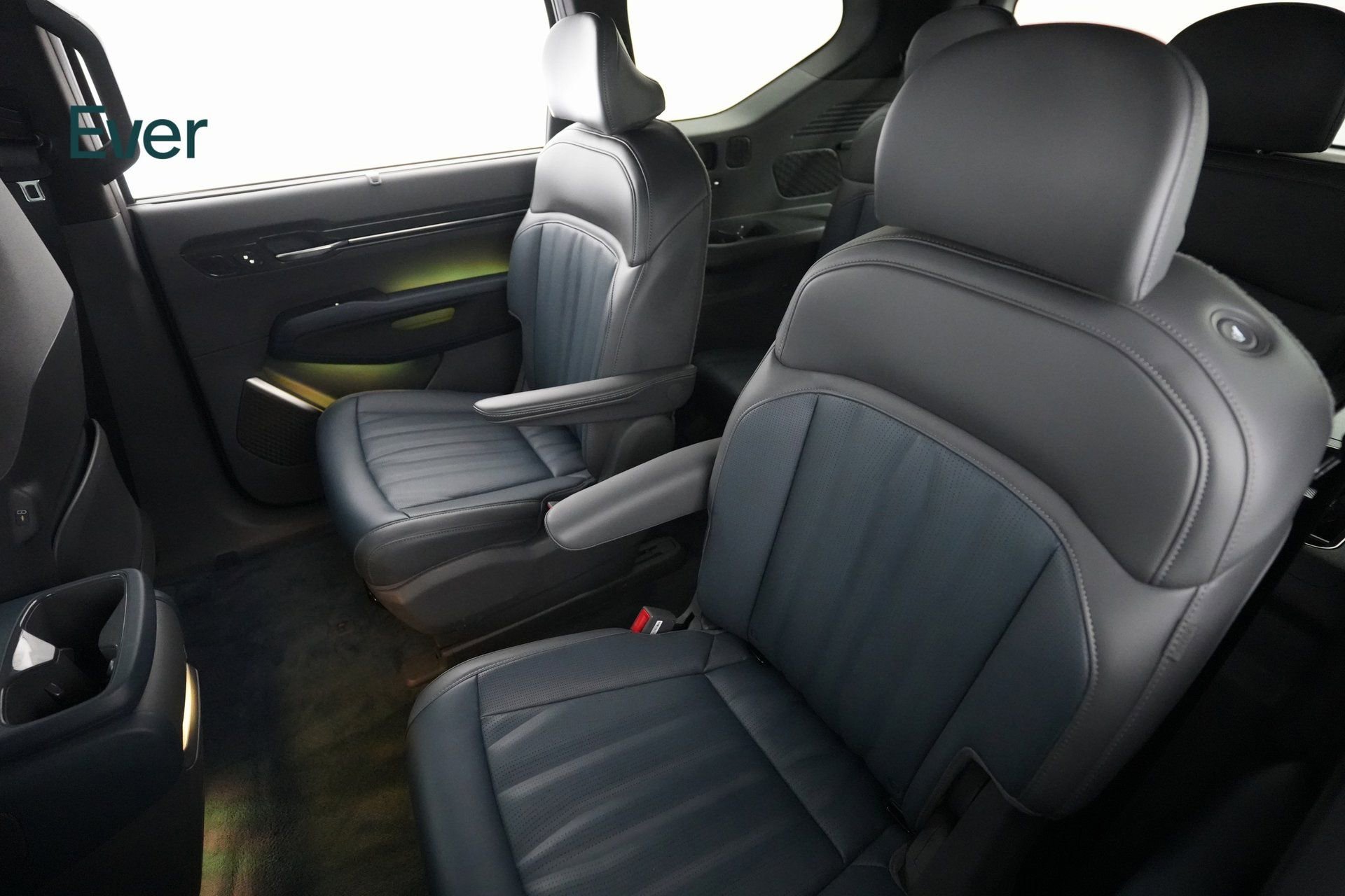 Used 2024 Kia EV9 GT-Line image 10