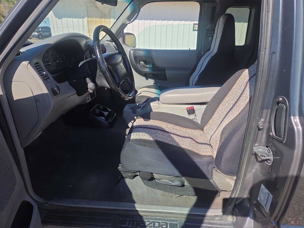 Used 2000 MAZDA B-Series Pickup 4x4 Cab Plus B4000 image 11