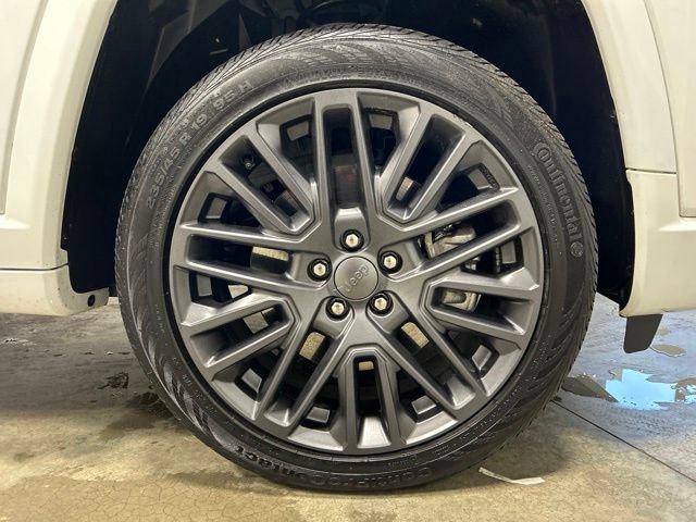 Used 2023 Jeep Compass High Altitude AWD/4WD image 11