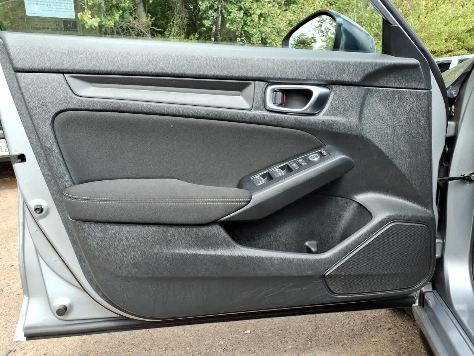 Used 2025 Honda Civic Sport image 12