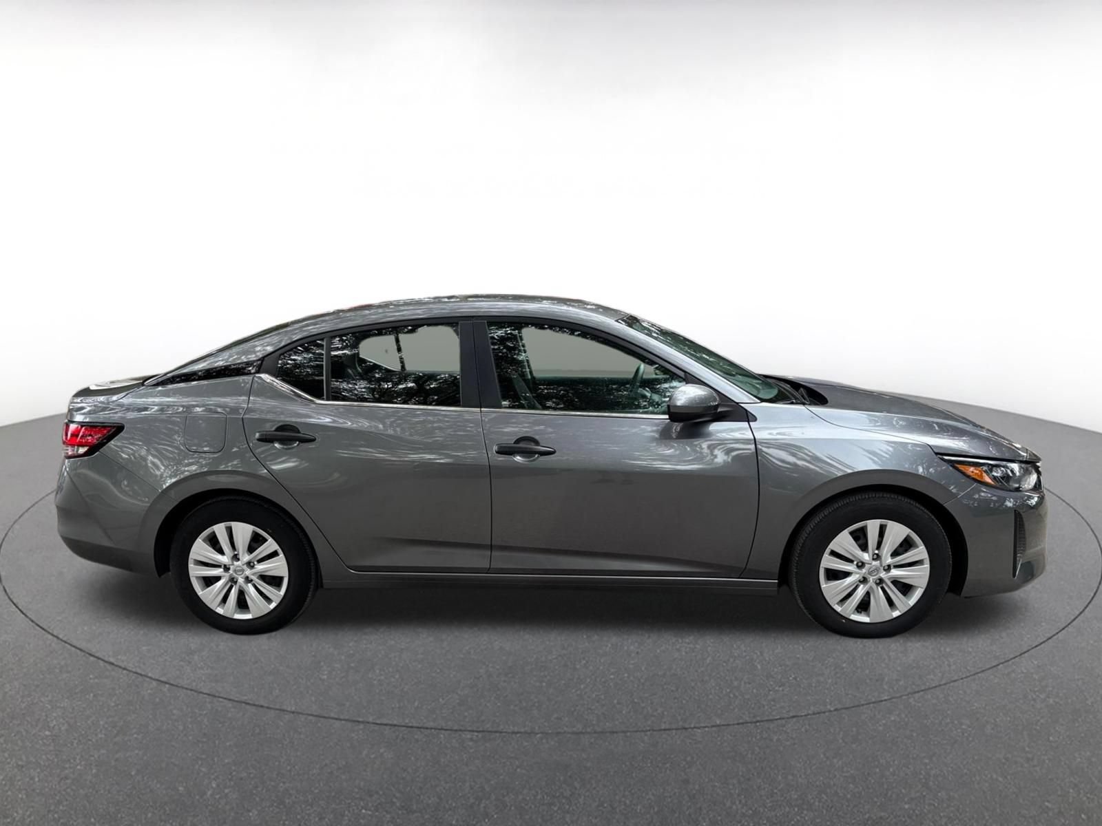 Used 2025 Nissan Sentra S FWD image 14