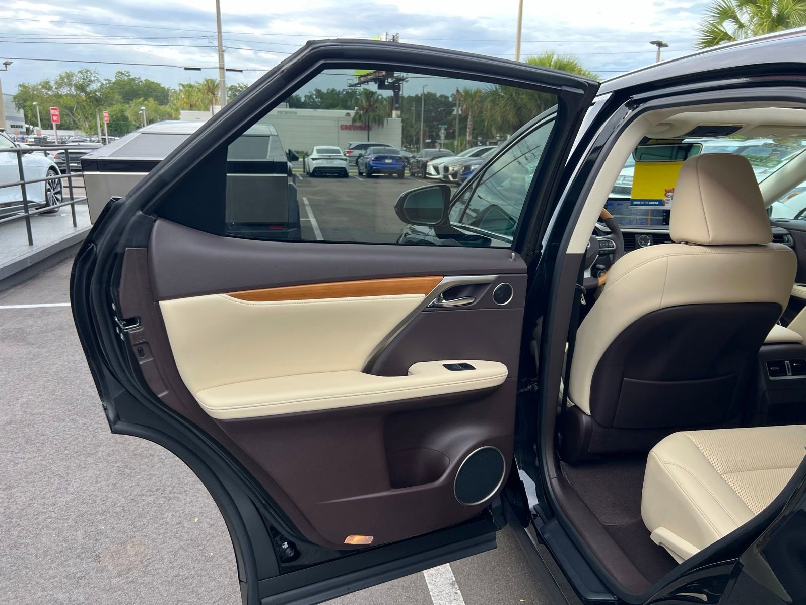 Used 2020 Lexus RX 350 FWD w/ Premium Package image 46