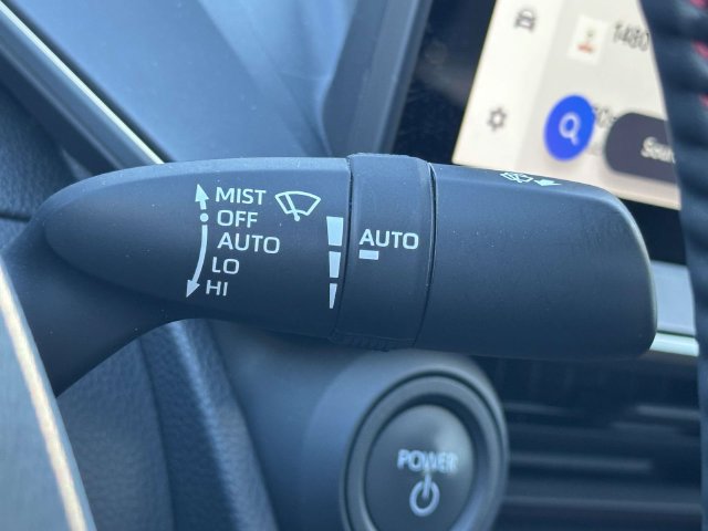 Used 2023 Toyota Prius Prime Premium FWD image 27
