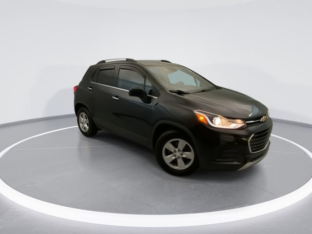 Used 2019 Chevrolet Trax LT w/ LT Convenience Package FWD image 8