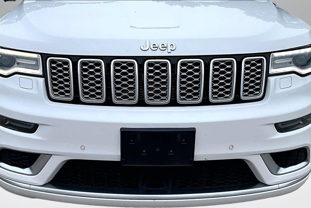 Used 2017 Jeep Grand Cherokee Summit w/ Platinum Appearance Package AWD/4WD image 33