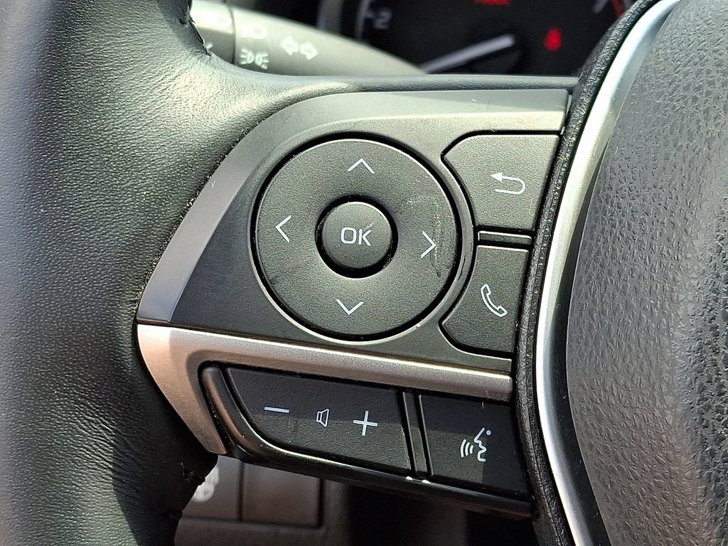 Certified 2022 Toyota Camry XLE AWD/4WD image 23