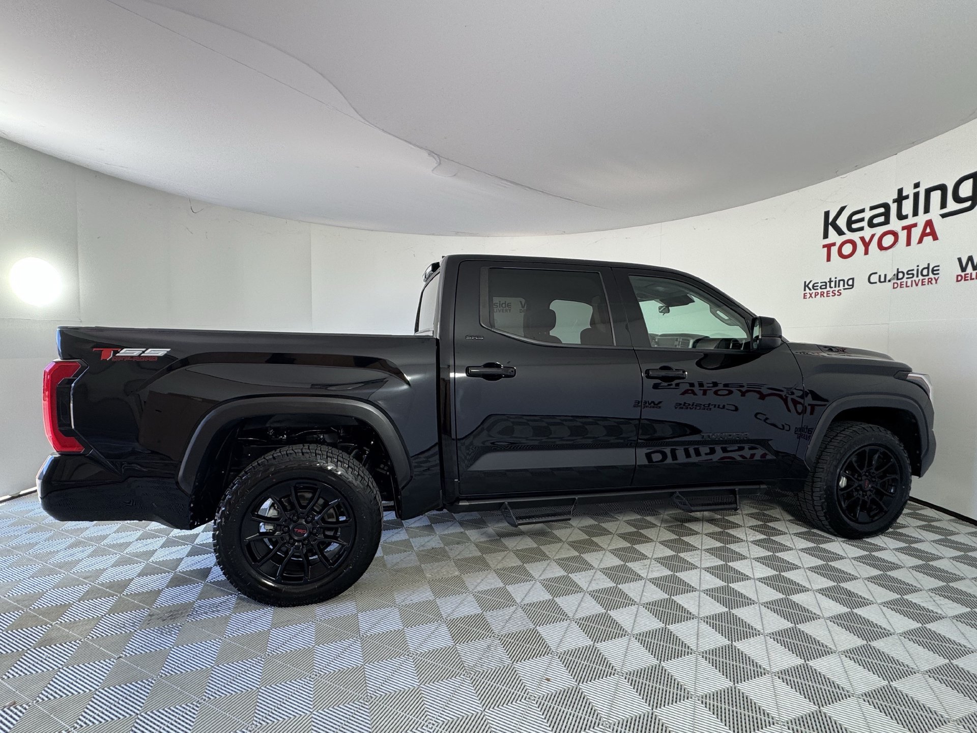 Used 2023 Toyota Tundra SR5 AWD/4WD image 4