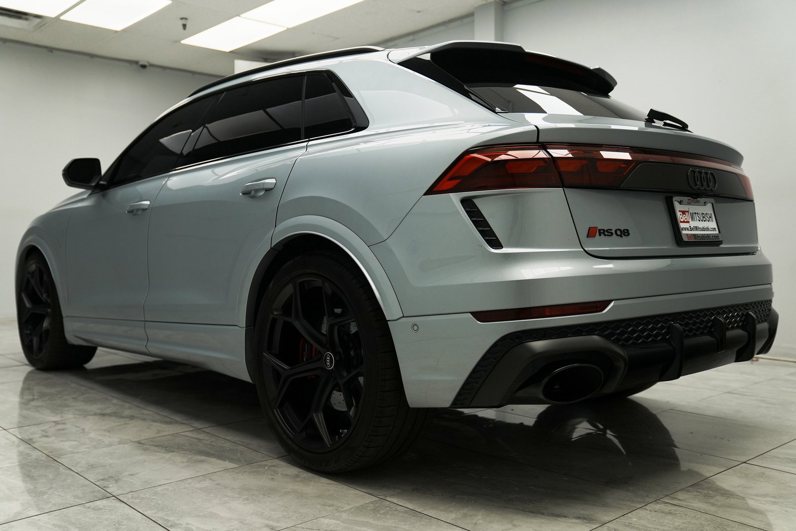 Used 2025 Audi RS Q8 performance image 5