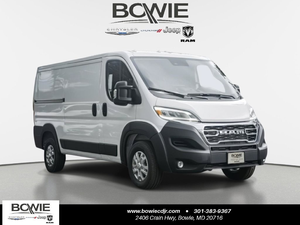 New 2025 RAM ProMaster 2500 w/ Quick Order Package 22G SLT