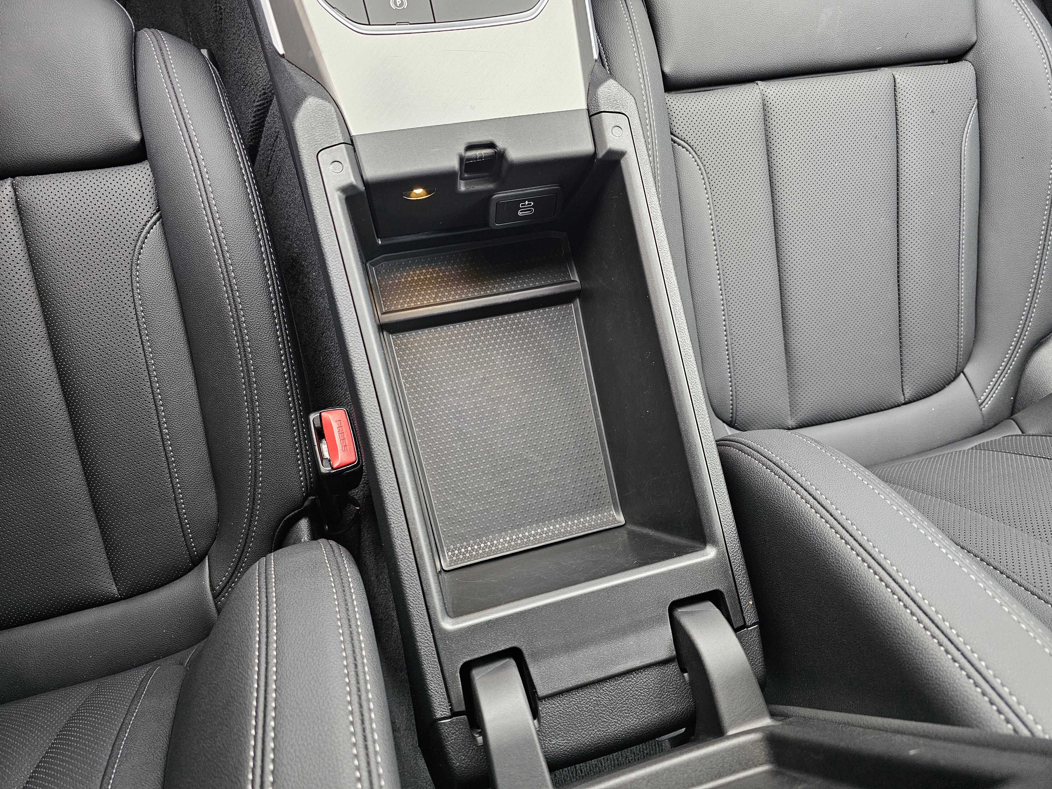 Certified 2025 BMW 430i xDrive w/ M Sport Package image 25