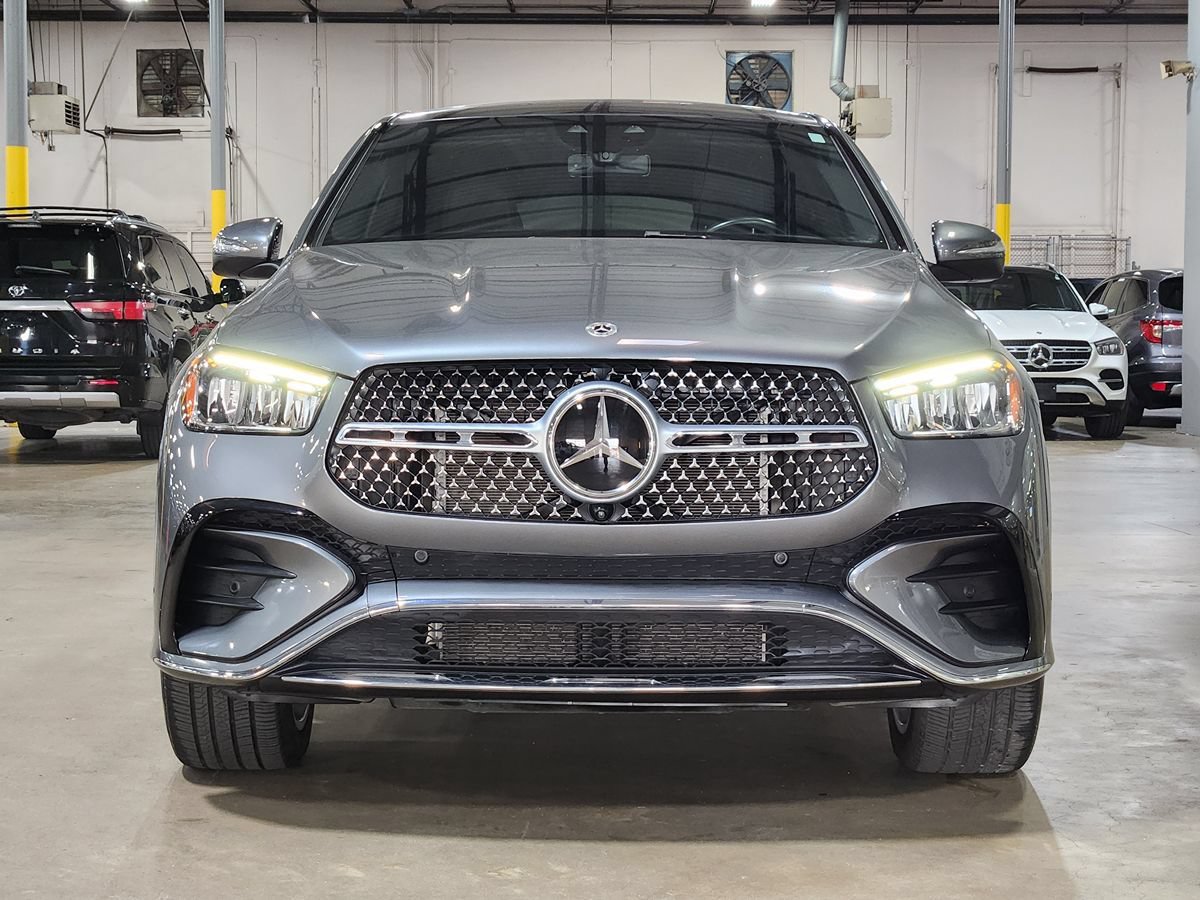 Used 2025 Mercedes-Benz GLE 450 4MATIC Coupe w/ Driver Assistance Package image 2