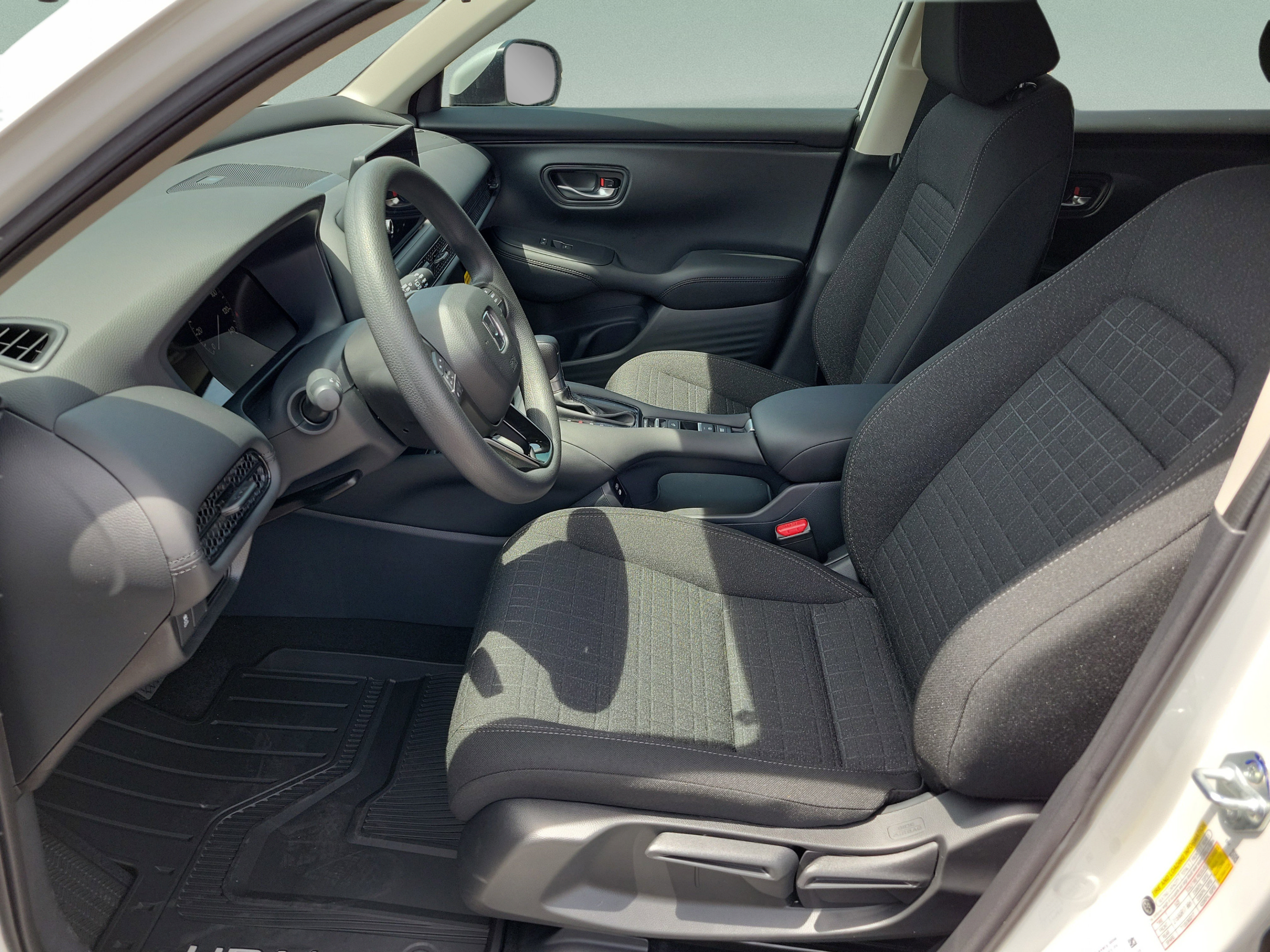 New 2026 Honda HR-V LX image 23
